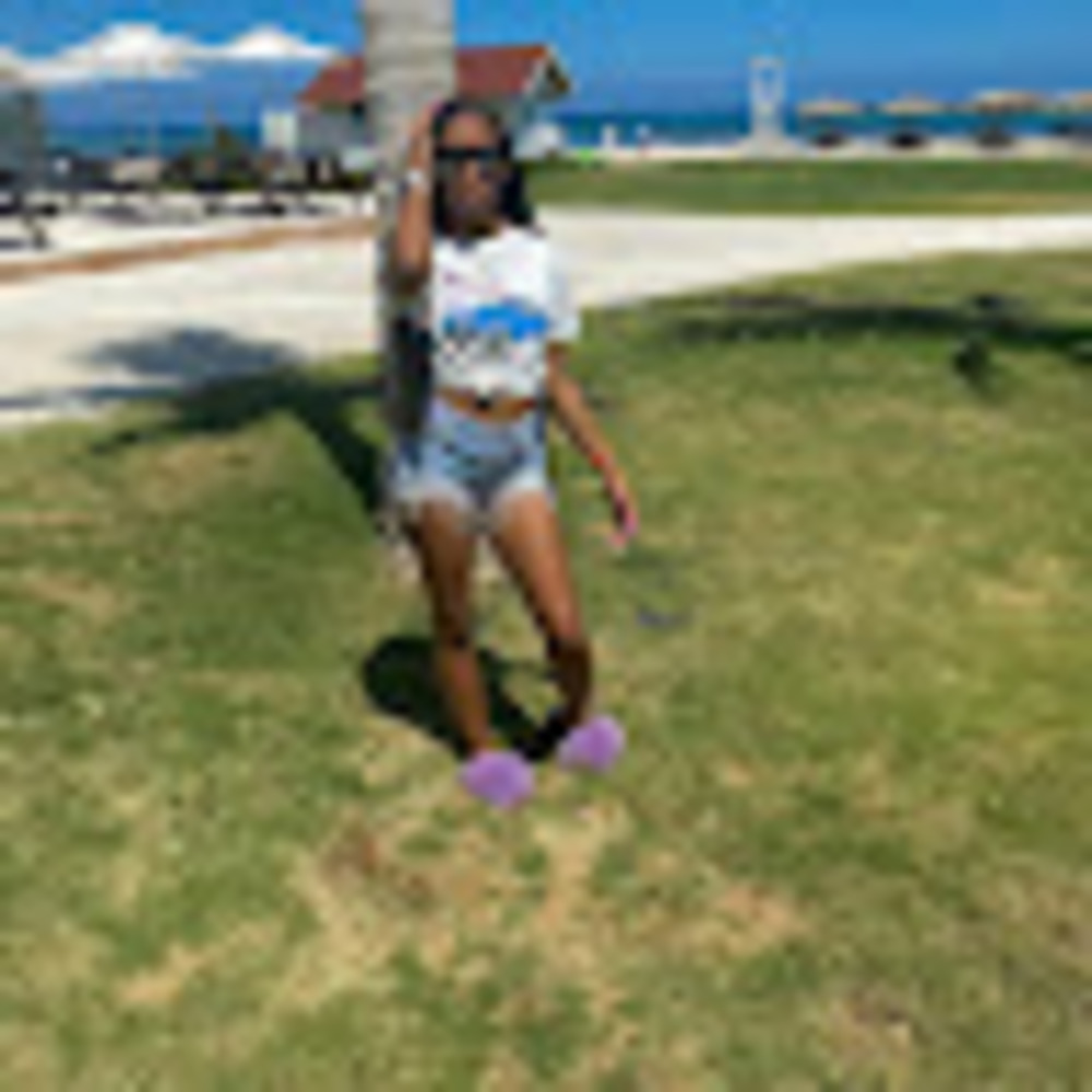 Meet your Posher, Alani